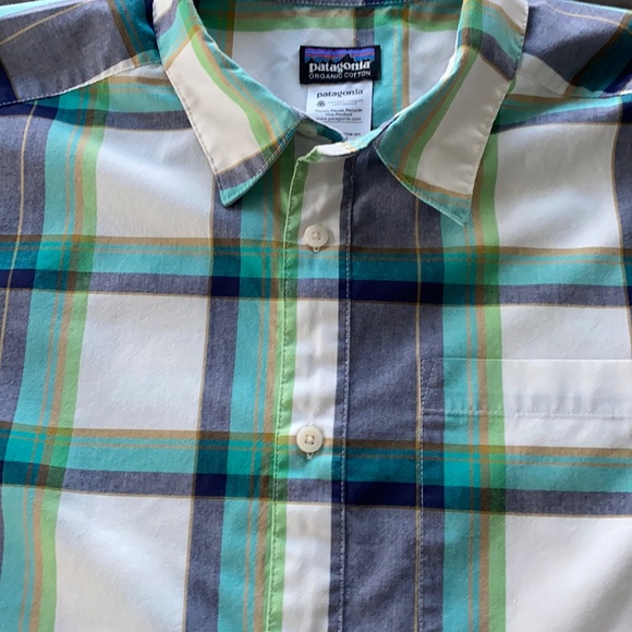 Men’s Patagonia Short Sleeve Shirt, Size Medium - Picture 1 of 4
